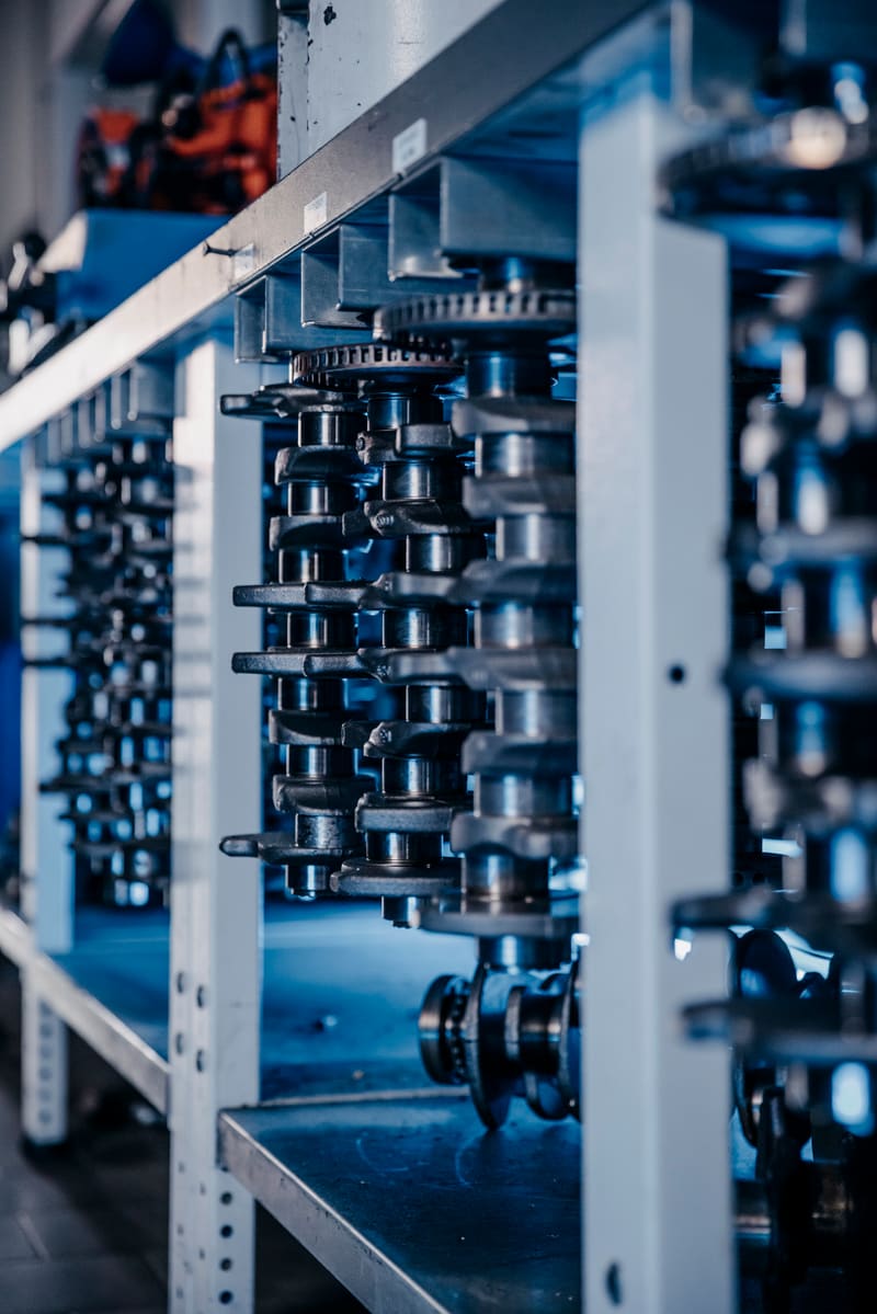 Instandgesetzte Motoren in der Werkstatt